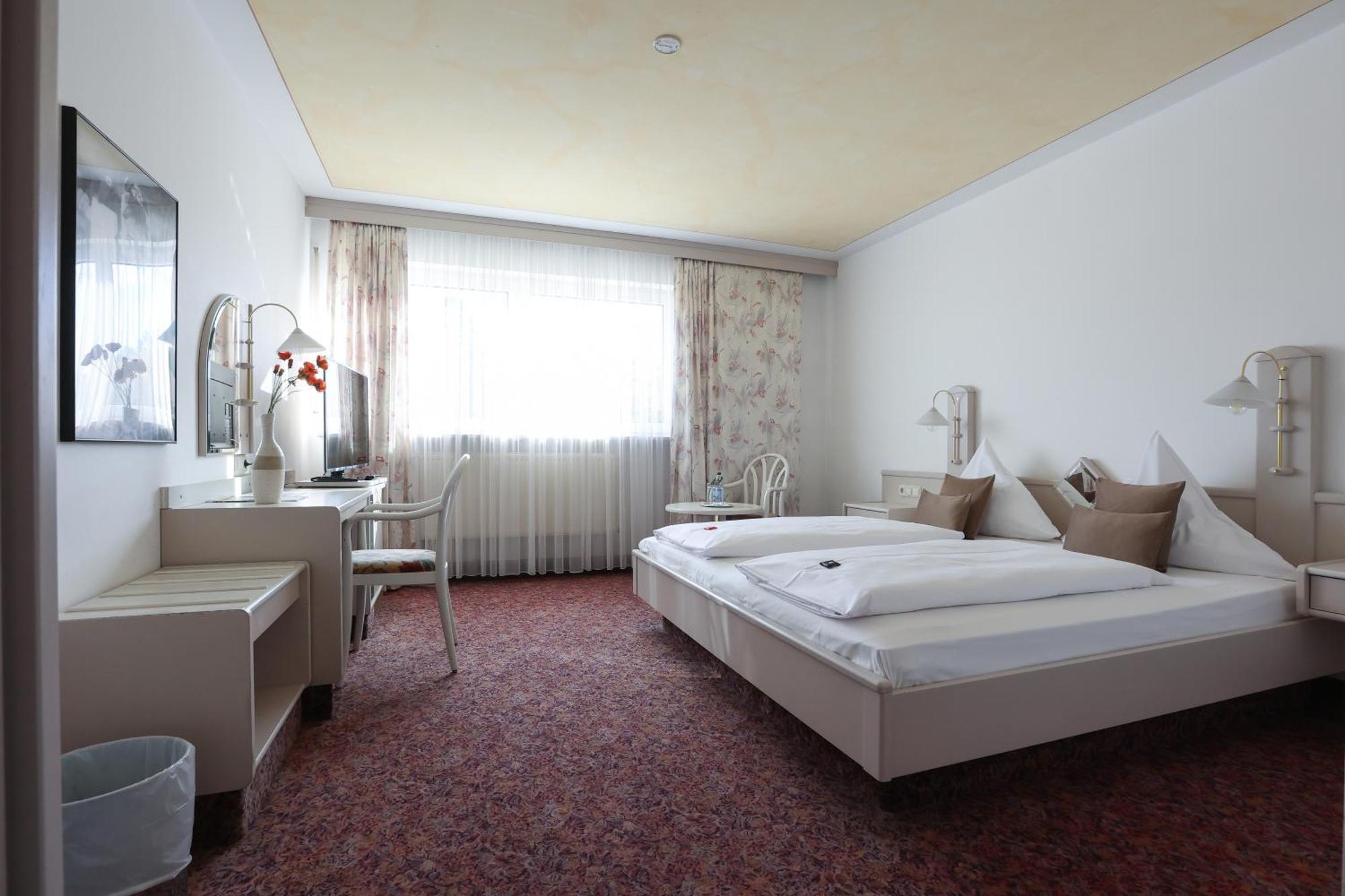Arthotel Ana Panorama Marktoberdorf Ngoại thất bức ảnh